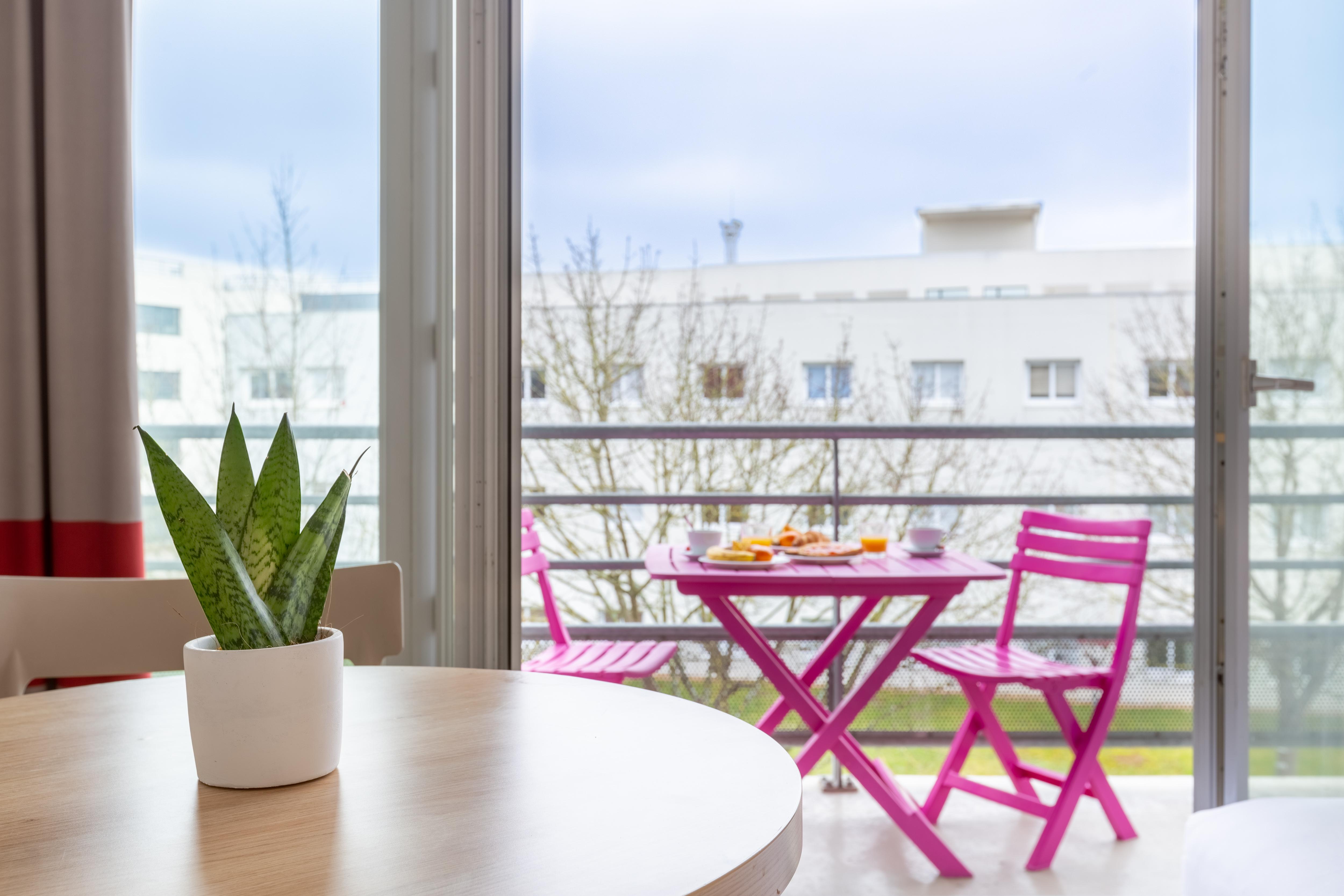 Zenitude Hôtel-Résidences Le Mans Novaxis Exterior foto